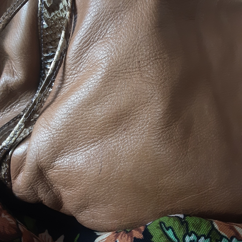 ZENA EVA HOBO BAG - Picture 10 of 10